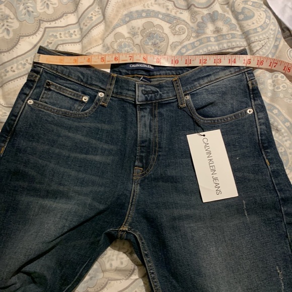 New Calvin Klein Mid Rise Straight Size 29/30 - Picture 4 of 5